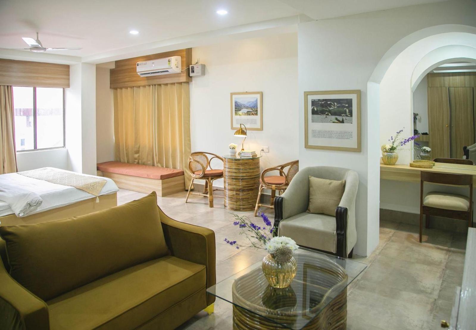 Hotel Lake Shilloi Dimāpur Eksteriør billede