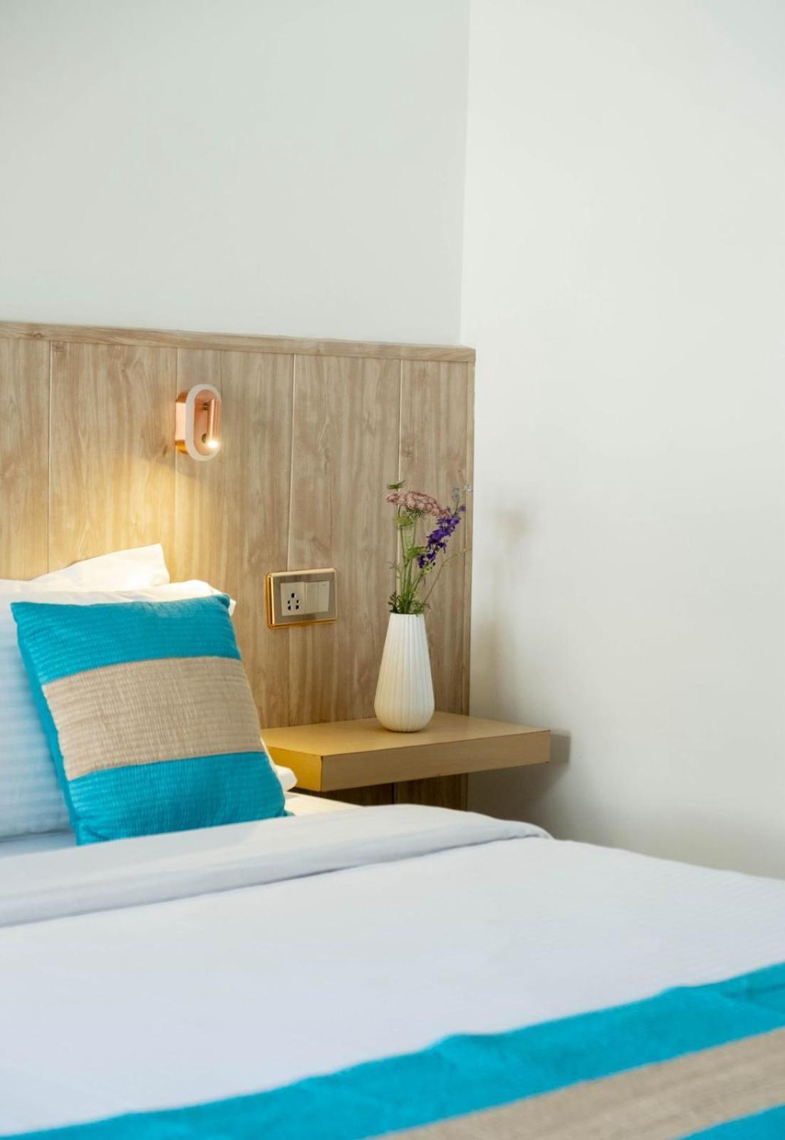 Hotel Lake Shilloi Dimāpur Eksteriør billede